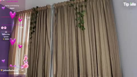 Snapshot of sunnypage chatting on January 29, 4:41 pm online show from January 29, 4:41 pm