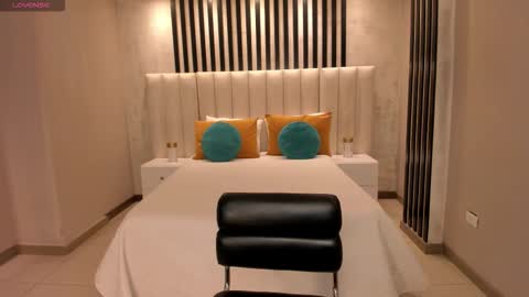 Sunny Rivers online show from February 17, 6:14 pm