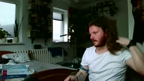 sunr1sa online show from December 22, 8:16 am