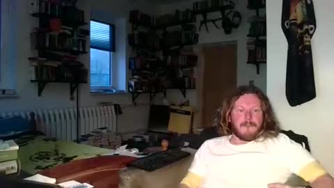 sunr1sa online show from December 5, 3:20 pm