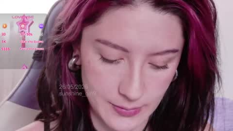 Snapshot of sunshine_girl9 chatting on May 26, 7:43 pm sunshine_girl9 online show from May 26, 7:43 pm
