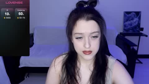 Snapshot of sunshine_j chatting on January 11, 5:51 pm sunshine_j online show from January 11, 5:51 pm