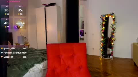 Snapshot of sunshine_lina chatting on December 12, 12:16 am Lina online show from December 12, 12:16 am