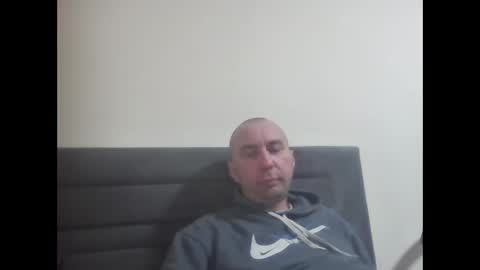 Snapshot of super42835015 chatting on January 18, 6:23 pm super42835015 online show from January 18, 6:23 pm