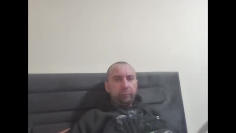 Snapshot of super42835015 chatting on April 3, 5:00 pm super42835015 online show from April 3, 5:00 pm