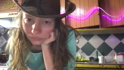 super jony and Marta GMT 1300-1800 every day online show from November 11, 2:11 am