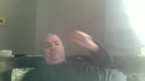 Snapshot of superboy78 chatting on April 16, 12:17 pm superboy78 online show from April 16, 12:17 pm