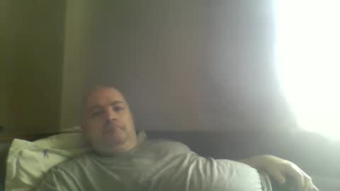 Snapshot of superboy78 chatting on April 18, 11:47 am superboy78 online show from April 18, 11:47 am