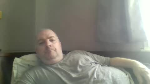 Snapshot of superboy78 chatting on April 27, 9:51 am superboy78 online show from April 27, 9:51 am