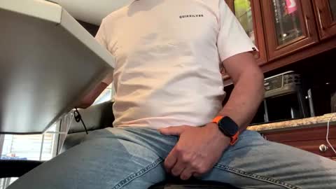 Snapshot of supercap69 chatting on May 5, 12:24 pm Francisco666 online show from May 5, 12:24 pm