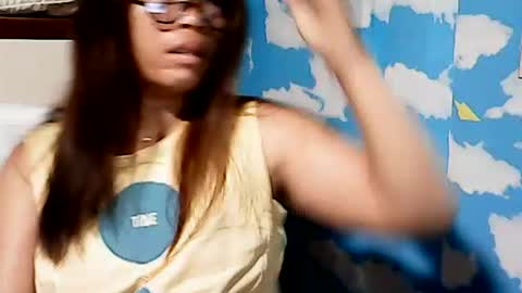 Snapshot of superclit4u chatting on June 24, 9:36 pm superclit4u online show from June 24, 9:36 pm