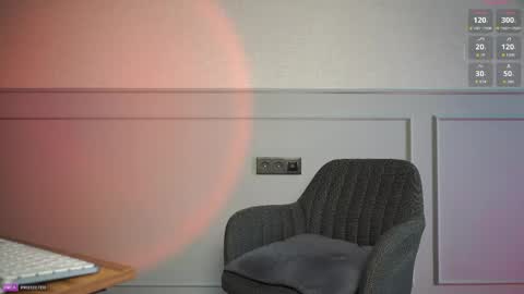 Anna online show from April 16, 3:13 pm