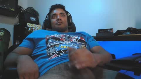 supertoaster69 online show from April 3, 8:51 pm