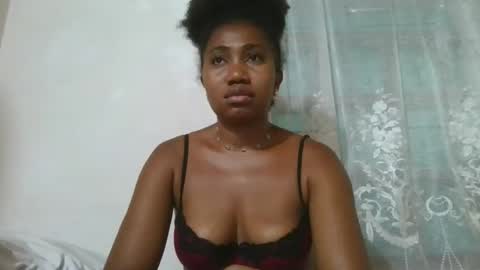 surbelle online show from March 5, 2:24 pm