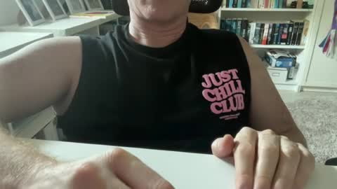 Snapshot of surfstar81 chatting on June 25, 8:30 am surfstar81 online show from June 25, 8:30 am