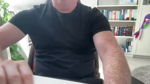 Snapshot of surfstar81 chatting on July 21, 11:23 am surfstar81 online show from July 21, 11:23 am