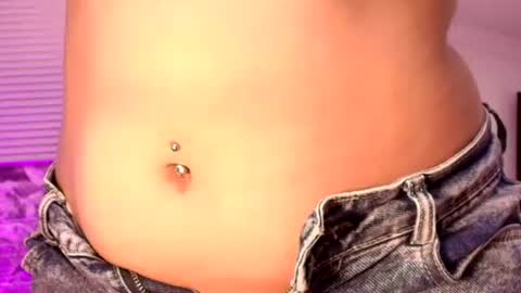 Snapshot of susana_hank chatting on June 24, 7:02 pm susana online show from June 24, 7:02 pm