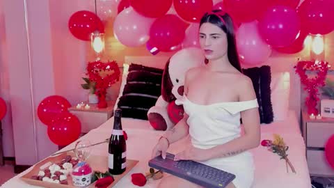 Susan online show from February 14, 12:35 pm