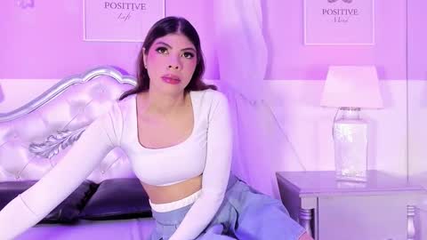 Gabbybale  online show from October 15, 12:05 pm