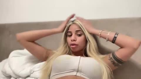 susan online show from February 17, 4:20 am