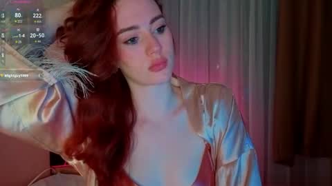 Snapshot of susanfitz chatting on June 1, 8:32 pm Stacy online show from June 1, 8:32 pm