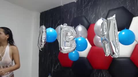 susanleroy online show from December 19, 7:40 pm