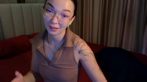 Snapshot of susannjohnson chatting on May 15, 11:12 pm susannjohnson online show from May 15, 11:12 pm