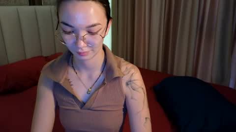 Snapshot of susannjohnson chatting on May 15, 11:23 pm susannjohnson online show from May 15, 11:23 pm