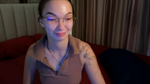 Snapshot of susannjohnson chatting on May 15, 11:45 pm susannjohnson online show from May 15, 11:45 pm