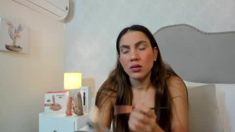 Snapshot of susanthomass chatting on April 25, 11:57 am susanthomass online show from April 25, 11:57 am