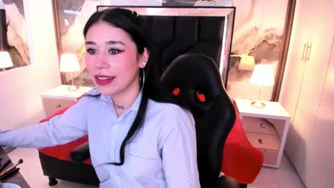 Snapshot of susanvilla chatting on November 22, 7:46 pm susanvilla online show from November 22, 7:46 pm