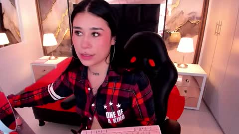 Snapshot of susanvilla chatting on November 26, 7:48 pm susanvilla online show from November 26, 7:48 pm