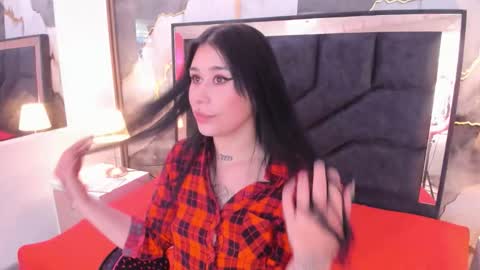 Snapshot of susanvilla chatting on February 17, 8:04 pm susanvilla online show from February 17, 8:04 pm