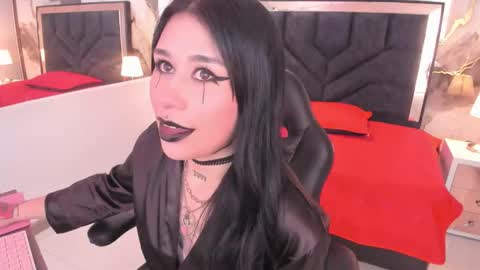 Snapshot of susanvilla chatting on February 18, 7:54 pm susanvilla online show from February 18, 7:54 pm