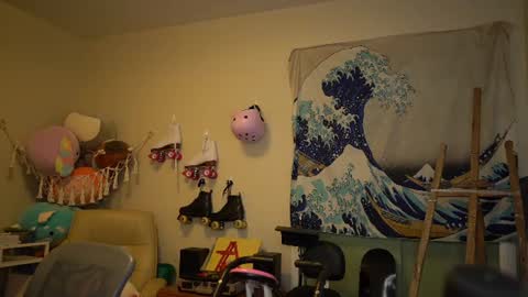 Snapshot of sushifox chatting on July 23, 7:23 pm online show from July 23, 7:23 pm