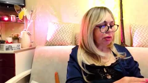 SusiexNoreen online show from March 6, 11:56 pm