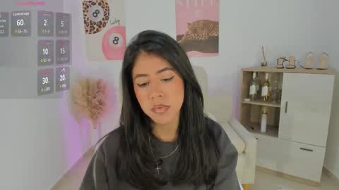 Sussan Monroe online show from March 22, 11:46 am