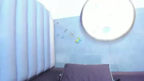 Snapshot of sussanmilf_ chatting on July 6, 3:03 pm sussanmilf online show from July 6, 3:03 pm