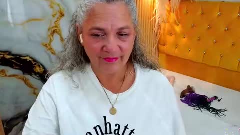 Snapshot of sussy_perez_ chatting on July 22, 3:09 am Sussy online show from July 22, 3:09 am