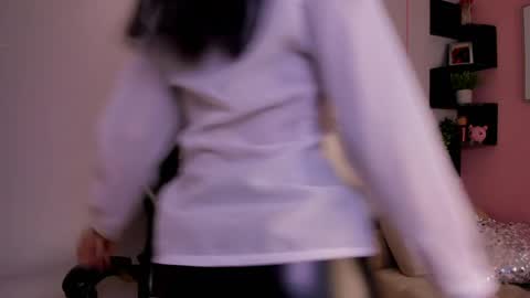 Sussy online show from April 6, 4:52 pm