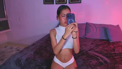 Snapshot of susy_rosse777 chatting on May 19, 1:11 am Susy online show from May 19, 1:11 am