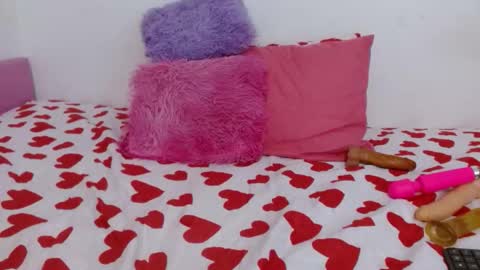 suzan_30 online show from November 26, 8:21 pm