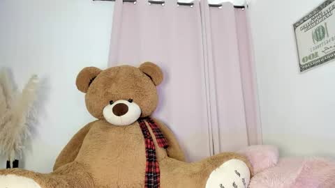 suzan__cooper2 online show from October 29, 5:36 pm