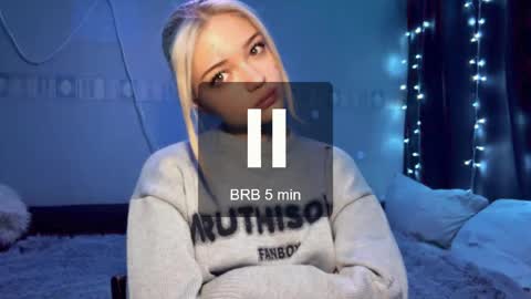 Stacy online show from April 22, 10:44 pm