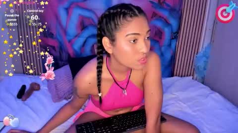 suzzann_rugg online show from October 14, 8:53 pm