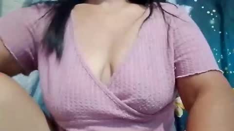 suzzie_hot online show from March 4, 10:10 am