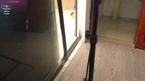 Snapshot of sven_basquiat chatting on February 8, 7:28 pm Sven online show from February 8, 7:28 pm