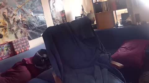 Snapshot of svenerd______ chatting on February 17, 1:07 pm svenerd______ online show from February 17, 1:07 pm