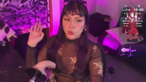 Snapshot of swag_hoe_ chatting on August 2, 12:20 am swag_hoe_ online show from August 2, 12:20 am