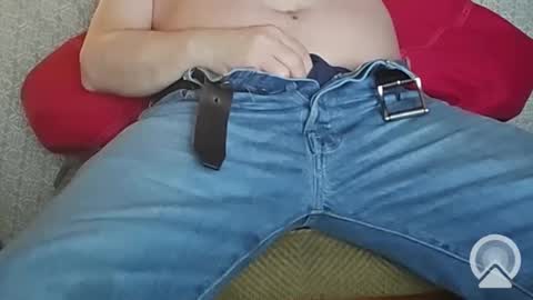 Snapshot of swamp486822 chatting on January 19, 9:33 am swamp486822 online show from January 19, 9:33 am